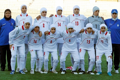 مدرسه فوتبال دخترانه در کرج (مدرسه فوتبال بانوان در کرج)