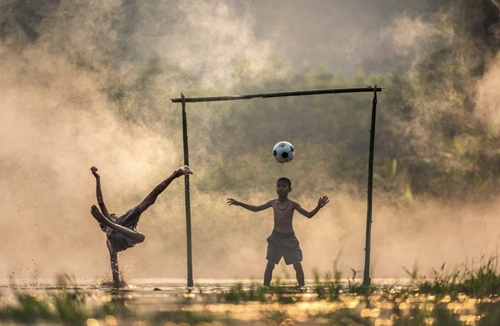 ورزش و بازی فوتبال یک انتخاب هوشمندانه برای کودکان است | FCDORFAK